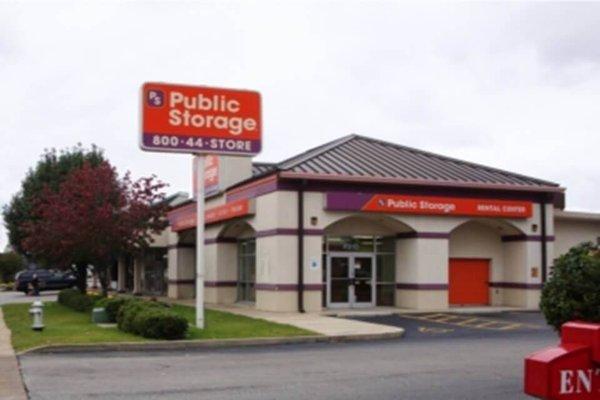 Public Storage