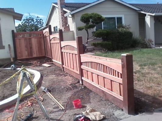 Front Fence w/ Piano Key Lattice