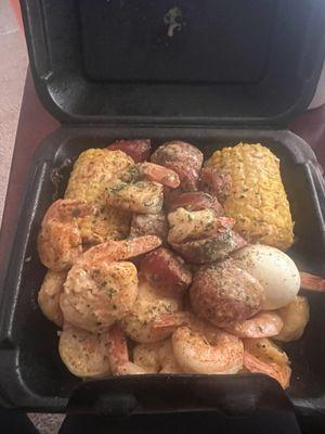 Shrimp platter with extra garlic butter sauce