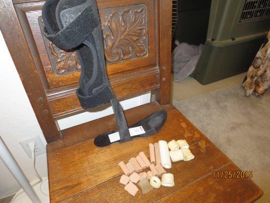 Never again! Foot braces, Toe Pads!