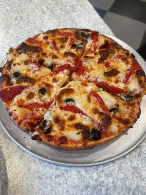 Small Pizza - Roasted Peppers, Black Olives & Pineapple