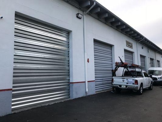 Commercial Sectional Overhead Door