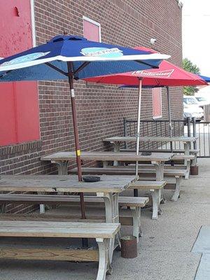 Outside seating and info-sharing. (Daily townie stories.,aka gossip)