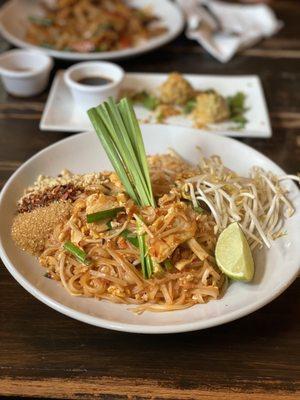 Pad Thai with chicken