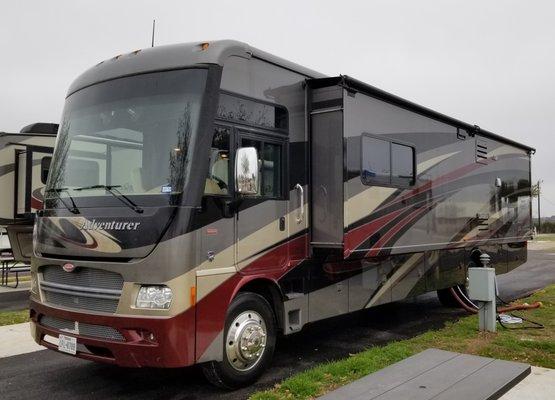 Ernie's Elite RV Rental & Concierge Service.Contact ernieselitervrental.com