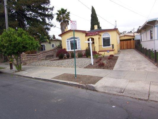 Located in downtown Hayward, Joanne Listed this home and negotiated a sale for $75.000 over the asking price with a quick close.