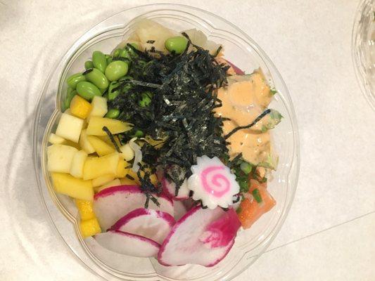 32 oz. Large Built Your Owe Poke Took Mom's naruto for aesthetics. Added mango, ginger, radish, edamame, mermaid food (seaweed)