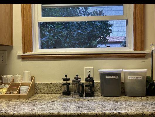 Merlot house kitchen counter