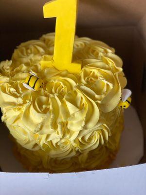 Layered yellow bumble bee Smash cake