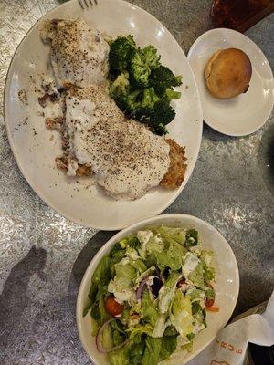 Chhicken Fried Chicken and Broccoli