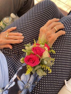 Beautiful corsage!