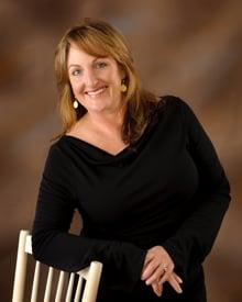 Dr. Leigh Ann McIlwain of McIlwain Family Dentistry & Ahrens Orthodontics in Wesley Chapel, FL