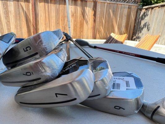 TaylorMade Stealth irons