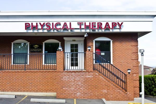 Oregon Physical Therapy located in the Parkrose Business District, Portland, OR