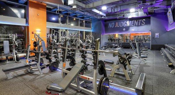 Crunch Fitness - Hoboken