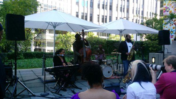 Alexis Lombre Quartet smokin' out on the terrace.