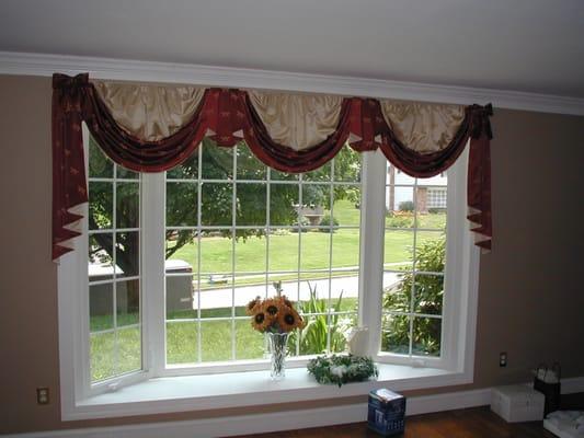 Bay window with swag drapery