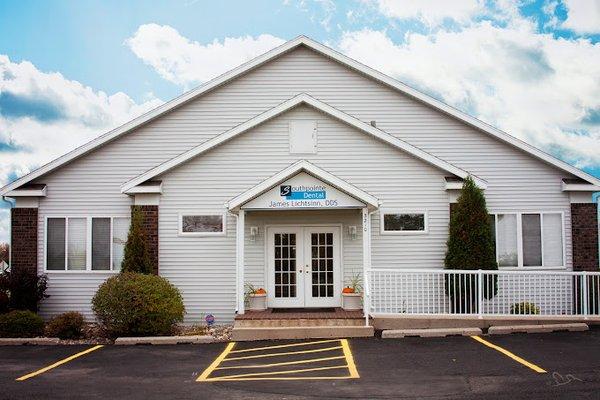 An Outside view of Southpointe Dental