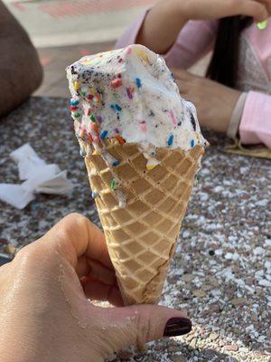 Crunchies flavor- small waffle cone size