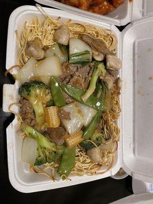 Hong Kong Beef Chow Mein noodles.