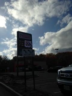 Dunkin Donuts & Subway -- 5 Stockwell Dr, Avon                          Sign