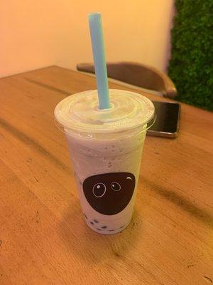 Milk tea with tapioca