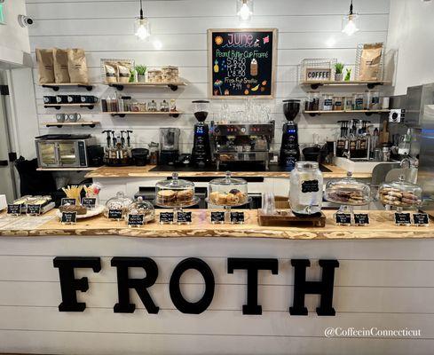 Froth Cafe @coffeeinconnecticut