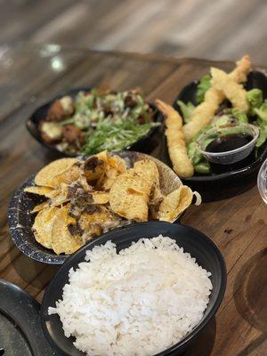 Appetizers Nacho Bulgogi , tempura, Honey Mustard Chicken