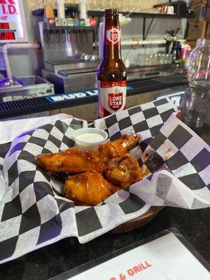 Ponderosa Wings with Mango Habanero Sauce