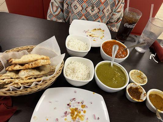 Garlic Butter Naan Palak Paneer/Saag Paneer