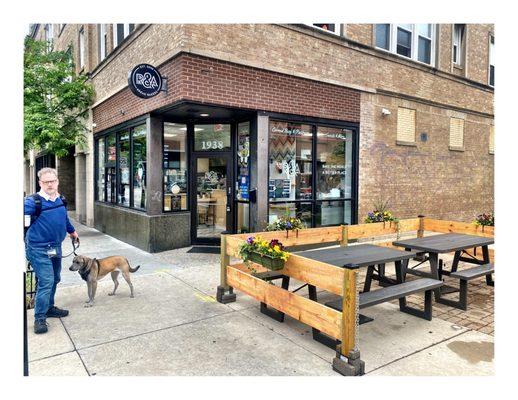 Patio @ R&A Sourdough 1938 W Lawrence Ave, Chicago, IL  Bagels Sandwiches Bialys Pastry Salads Spreads Coffees .Patio.Pickup Window .Cool.