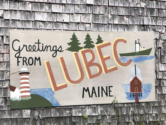 Welcome sign near the lighthouse