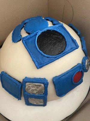 R2-D2 smash cake