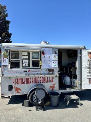 Food truck in the laundromat parking lot