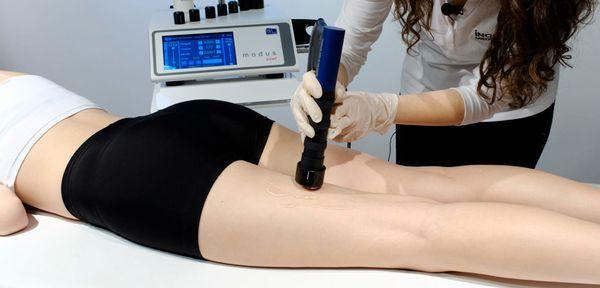 Effective anti-cellulite procedure- Modus shock wave.