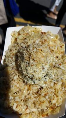 Spinach and artichoke mac