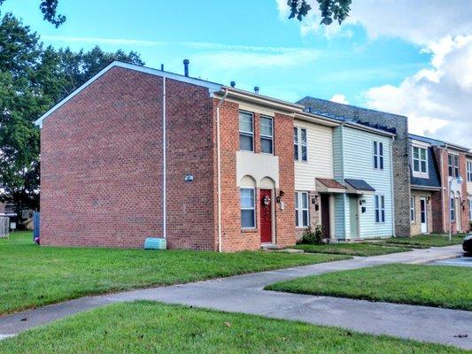 Pear Tree Park Townhouses