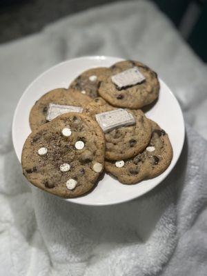 Hersheys chocolate chip cookies