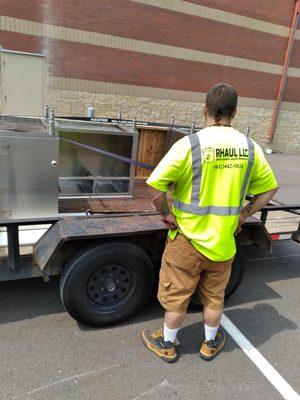 R Haul affordable Junk removal offering commercial pick-ups. Oakdale, Minnesota. . Call us today for your free estimate!