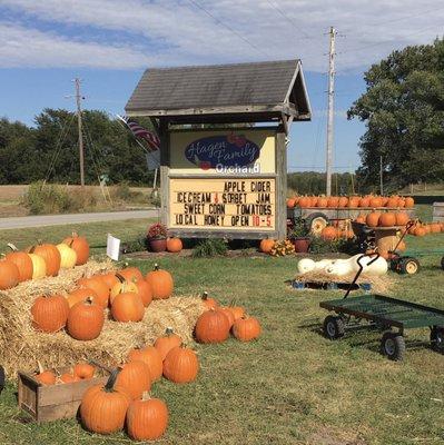 Hagen Orchard is a fresh produce shop with some specialty food items.