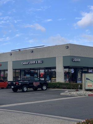 Cousins Liquor & Deli