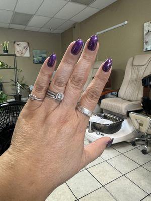 My chrome purple nails look awesome