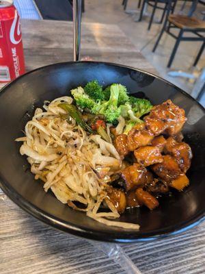 Sweet Sour Chicken with Stir Fry Ramen