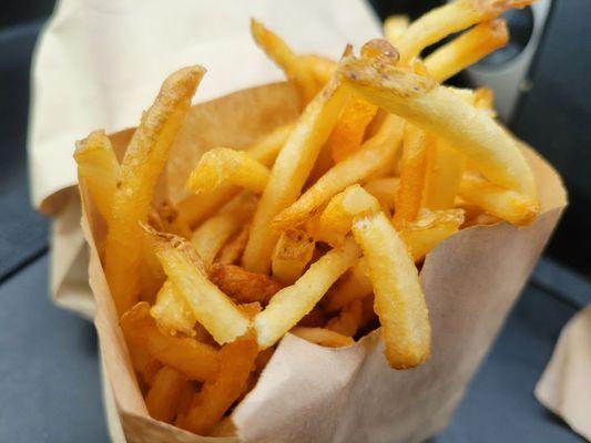 Shoestring fries