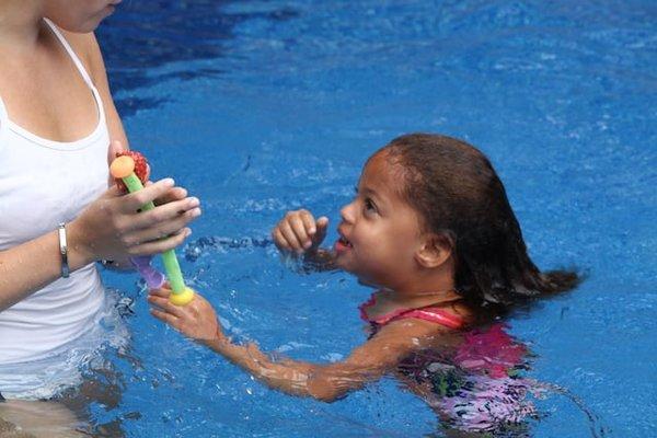 AquaMobile provides private swim lessons for kids and adults.