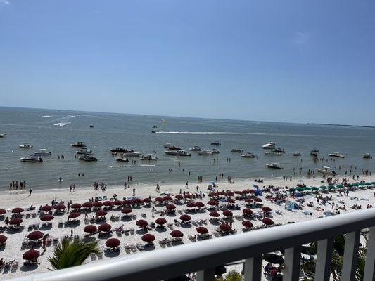 View of a busy beach!