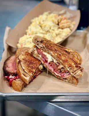 TX Texas Reuben; Potato Salad - 1/2 Pint