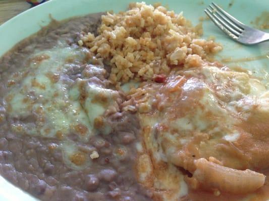 Chile Relleno mini combination plate.