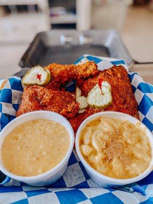 Big Dark - Nashville Hot - Pimento Cheese Grits - Mac