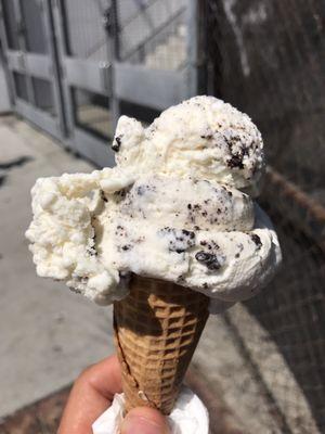 Single Scoop (Oreo Cheesecake): $2.50